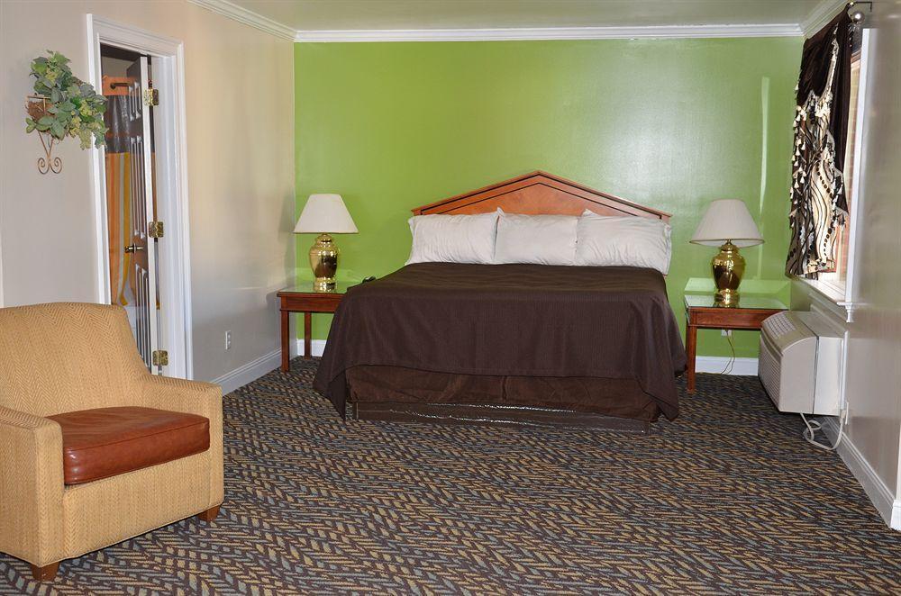 Winton Inn&Suites Barnwell Exterior foto
