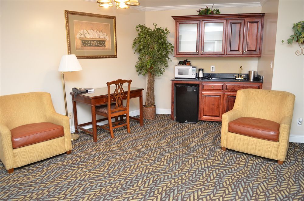 Winton Inn&Suites Barnwell Exterior foto